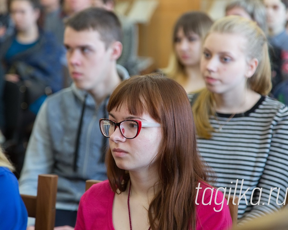 Выставка « Учреждения культуры в Нижнем Тагиле в первой половине ХХ века».