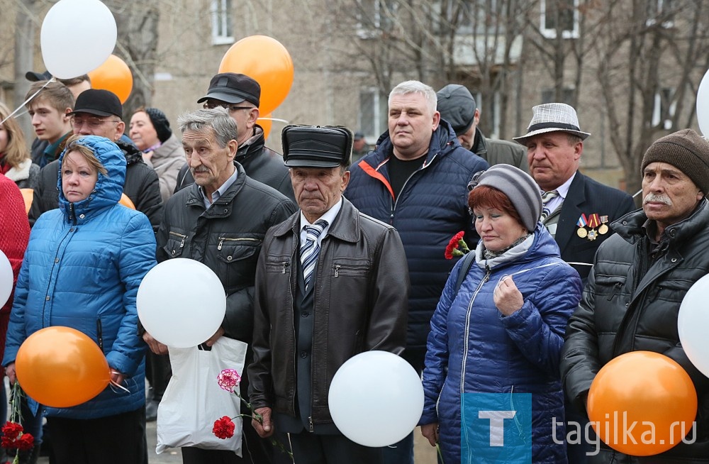 Чернобыль - Митинг памяти.