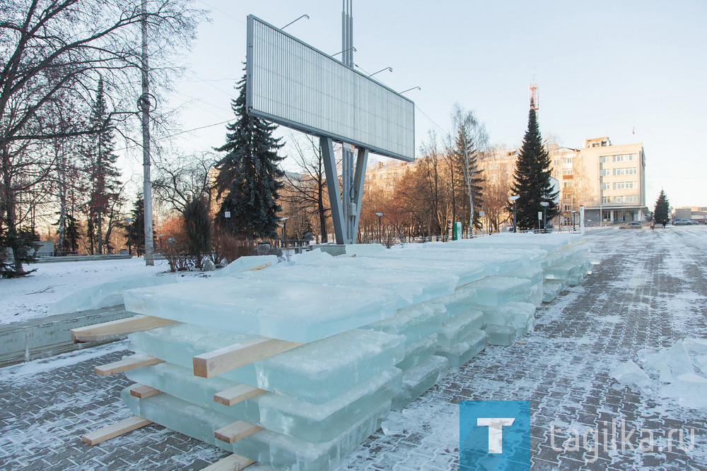 В Нижнем Тагиле строится ледовый городок