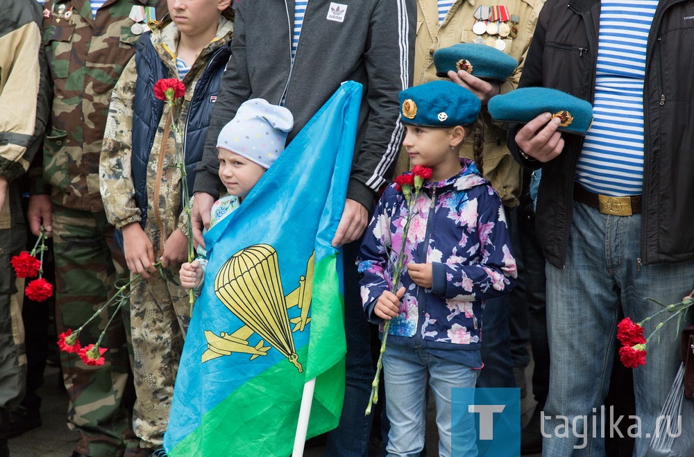 В Тагиле отмечают День ВДВ