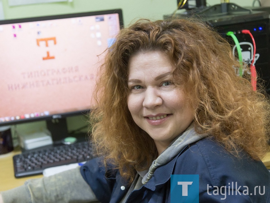 Оператор по изготовлению пластин Татьяна Семухина.