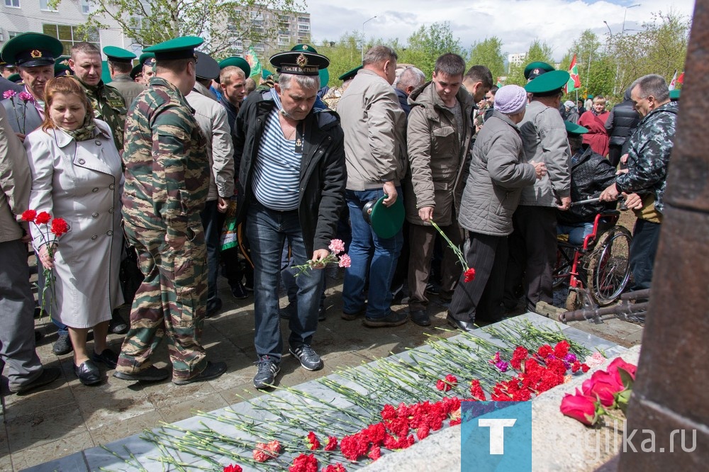 В парке Победы открыли монумент пограничникам