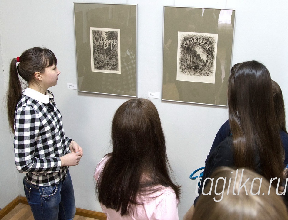 «Таинственно шумит лесная тишина…» Графика.