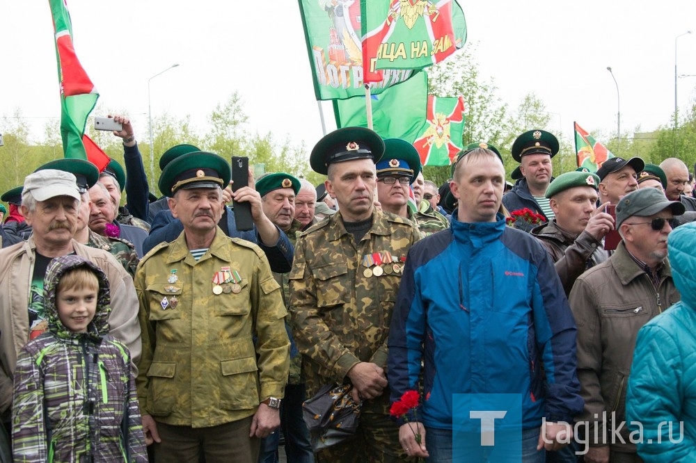 В парке Победы открыли монумент пограничникам