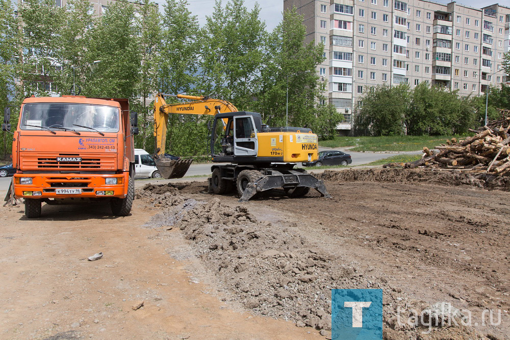 Комплексное благоустройство общественной территории Площади Танкостроителей и лесопарковой зоны Пихтовые горы