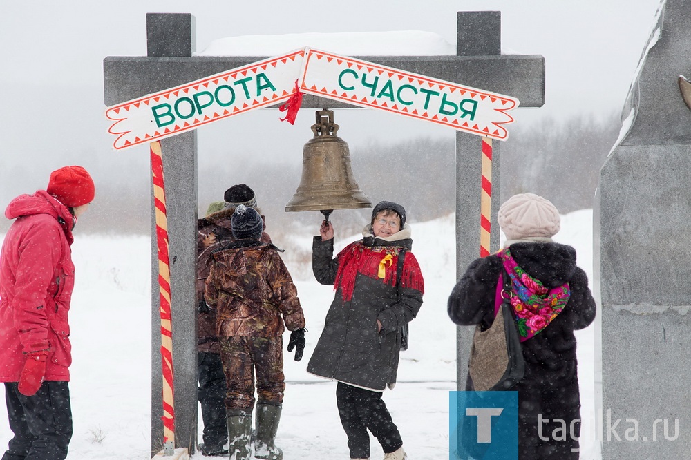 В Усть-Утке встретили Масленицу