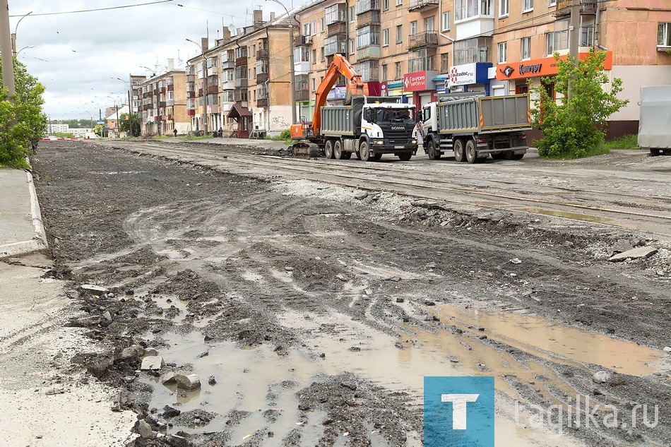 Продолжается капитальный ремонт улицы Космонавтов