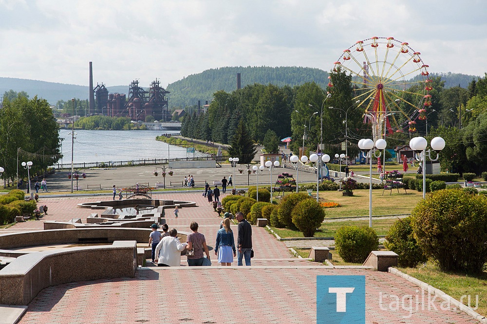 В парке культуры и отдыха им. А.П. Бондина заработали аттракционы