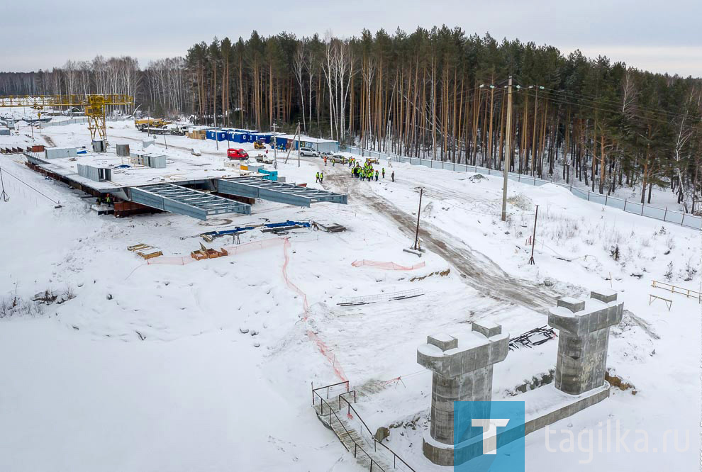 Строительство моста через Нижнетагильский пруд