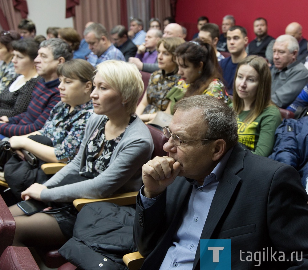 Глава Нижнего Тагила встретился с коллективом ВГОКа