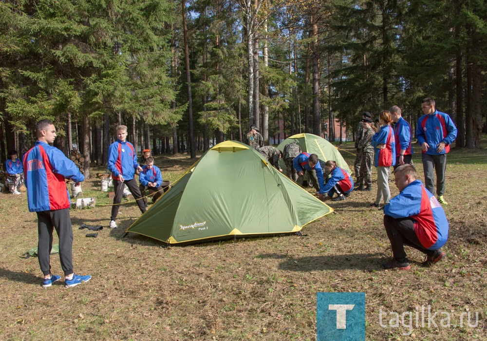 Под Нижним Тагилом проходят оборонно-спортивные сборы