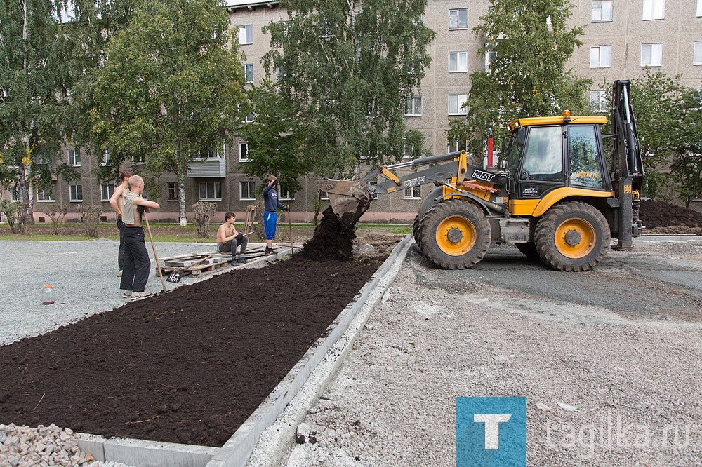 Благоустройство дворов на улице Ермака