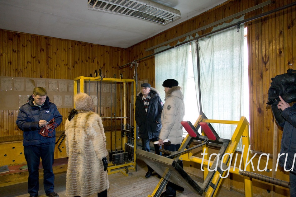 Объезд. Несанкционное,бесхозное помещение.Строительство.