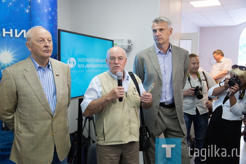 Микрохирургия глаза. Открылось операционное отделение.