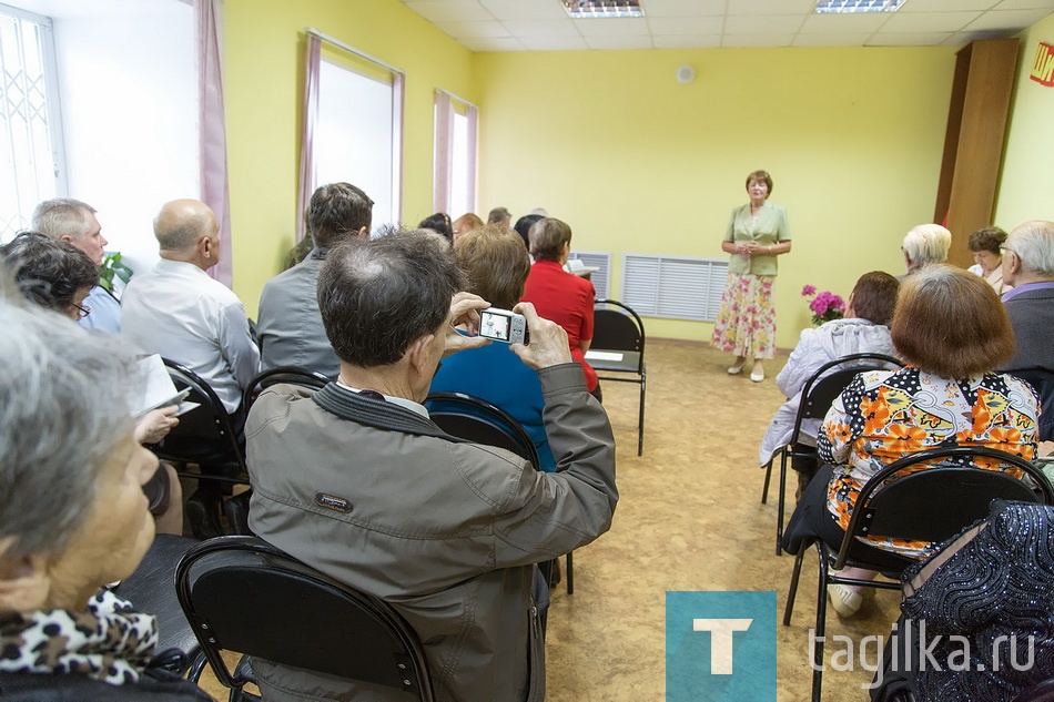 Среди авторов первое место заняла Валентина Силина. Она же отличилась среди чтецов, где стала второй. В этой номинации победила Людмила Лаврухина.

Татьяна Шарыгина
Фото Сергея Казнцева