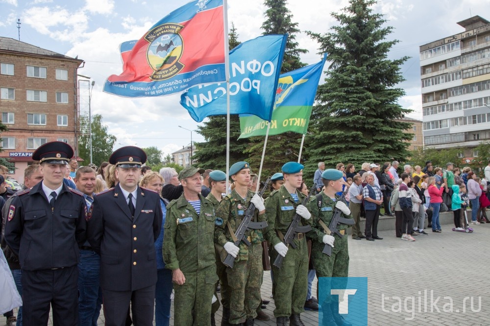 В Нижнем Тагиле 148 молодых полицейских торжественно принесли присягу