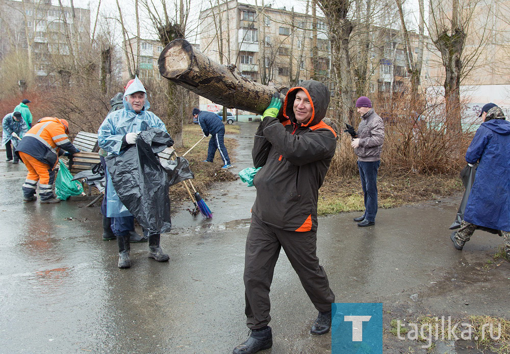 В Нижнем Тагиле проходит Всероссийский субботник