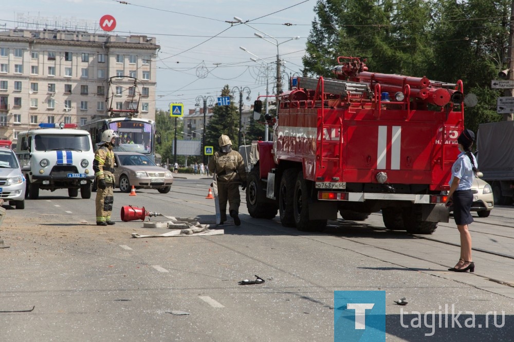 В центре Нижнего Тагила произошло ДТП с участием автобуса