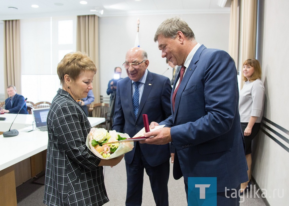 На ЕВРАЗ НТМК названы лучшие доменщики, сталелитейщики и прокатчики