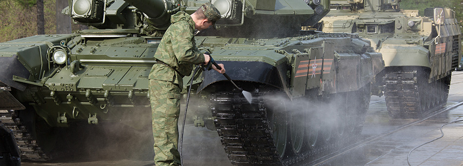 Подготовка военной техники для участия в параде Победы