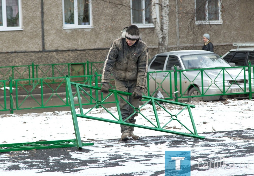 Выездное заседание "О ходе выполнения капитального ремонта многоквартирных домов и благоустройство придомовых территорий"