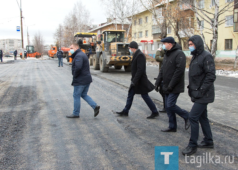 Все силы брошены на тротуары