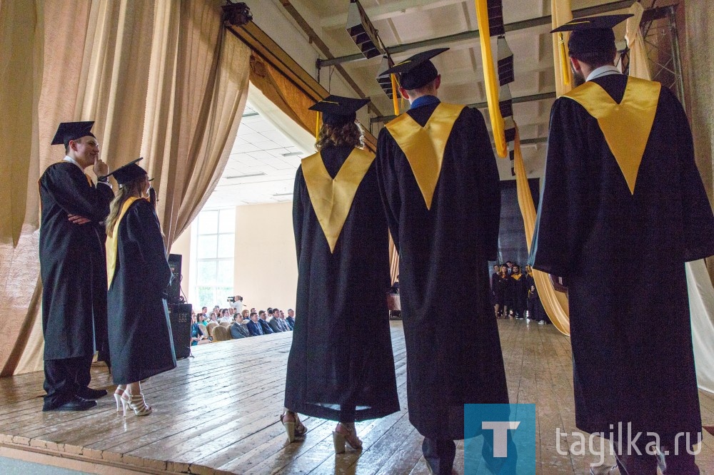 Торжественное вручение дипломов выпускникам Нижнетагильского технологического института (филиала УрФУ)