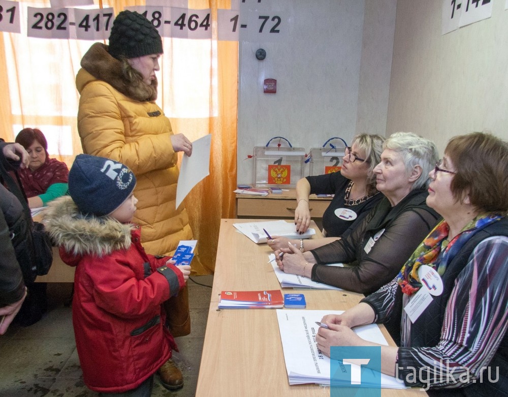 На Вагонке проголосовал депутат госдумы Алексей Балыбердин