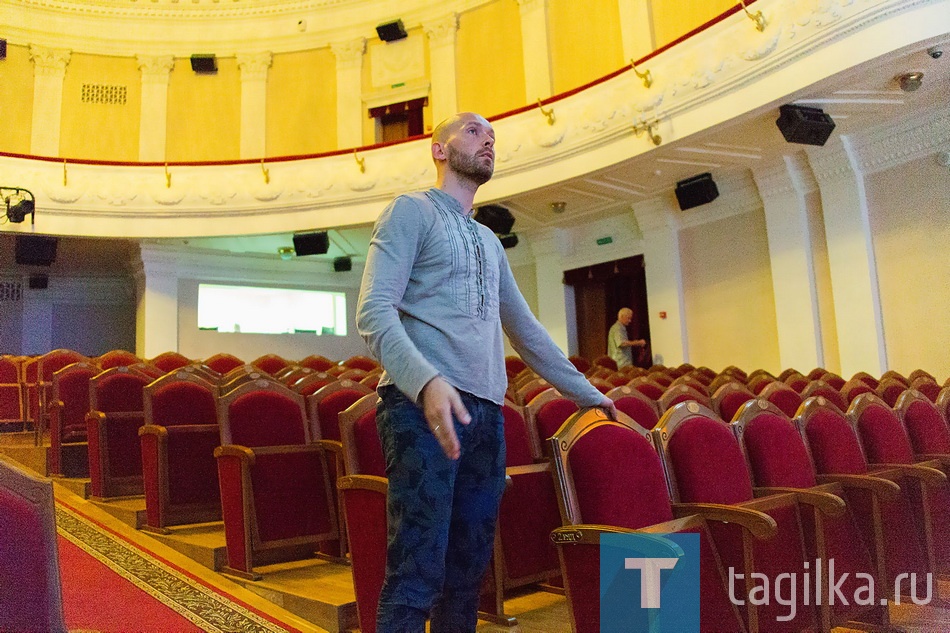 Николай Коляда. "Женитьба". Teatr Slaski (Польша)