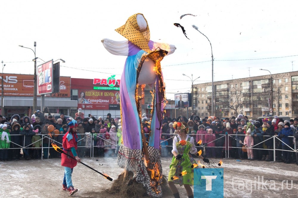 «Наша Масленица». Площадка перед ДК «Юбилейный».