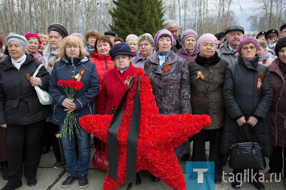 Городской митинг, посвященный 73-й годовщине Победы в Великой Отечественной войне