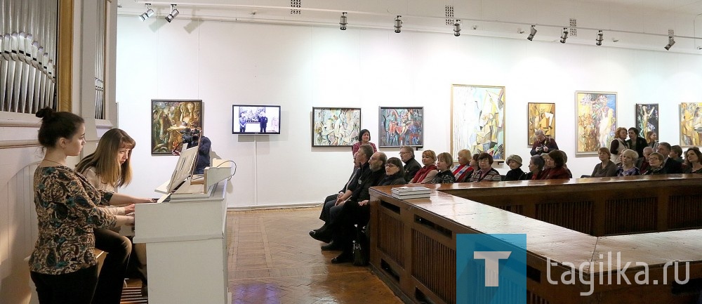Открытие художественной выставки в память Брусиловского М.Ш.