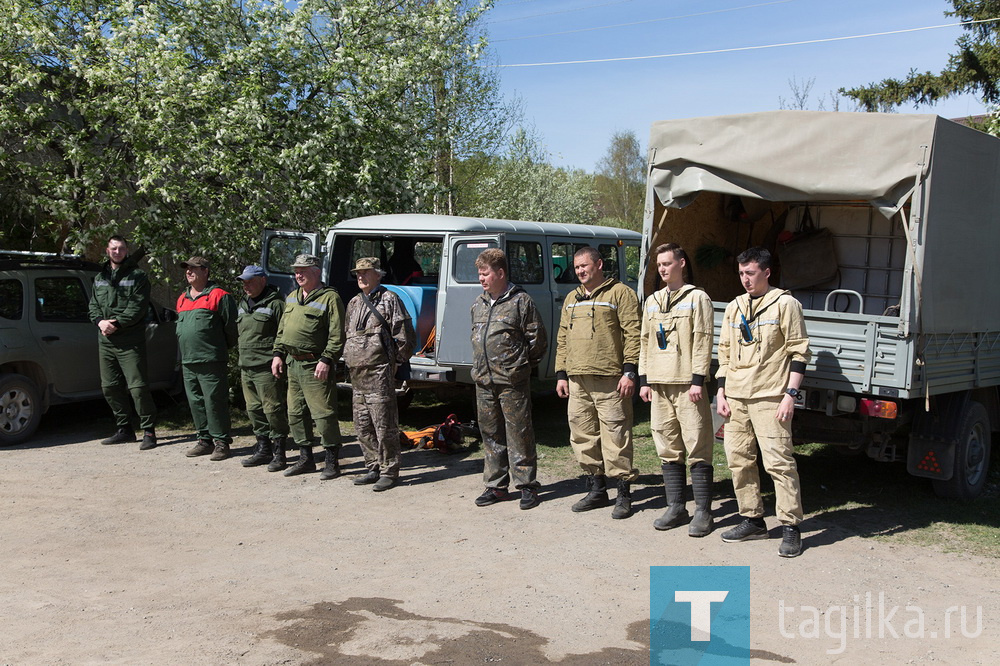 В плановой тактико-специальной тренировке участвуют пожарные, авиаохрана лесов, служба экологической безопасности и центр защиты населения. В этом году не было крупных происшествий связанных с лесными пожарами, однако огнеборцы регулярно выезжают на вызовы из-за загоревшейся травы или мусора. В том, числе по вине людей.

