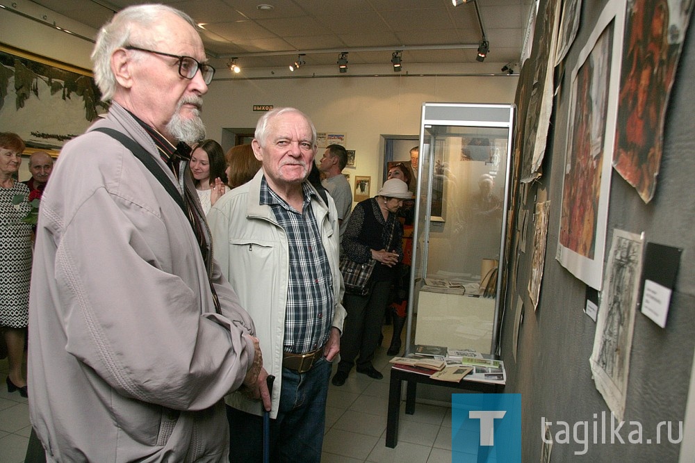 Выставка к 100 - летию Петра Бортнова.