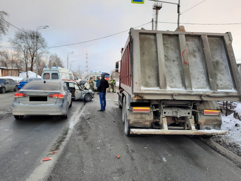 В Нижнем Тагиле следователи возбудили уголовное дело по факту ДТП, в котором пострадала 5-летняя девочка