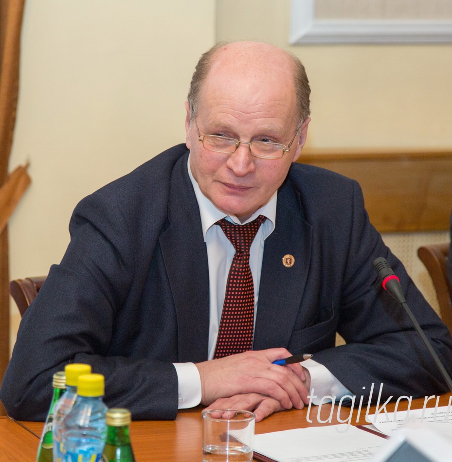 Собрание промышленников и предпринимателей.