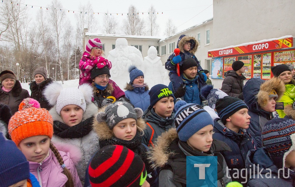 Новогодняя елка в поселке "Старатель".