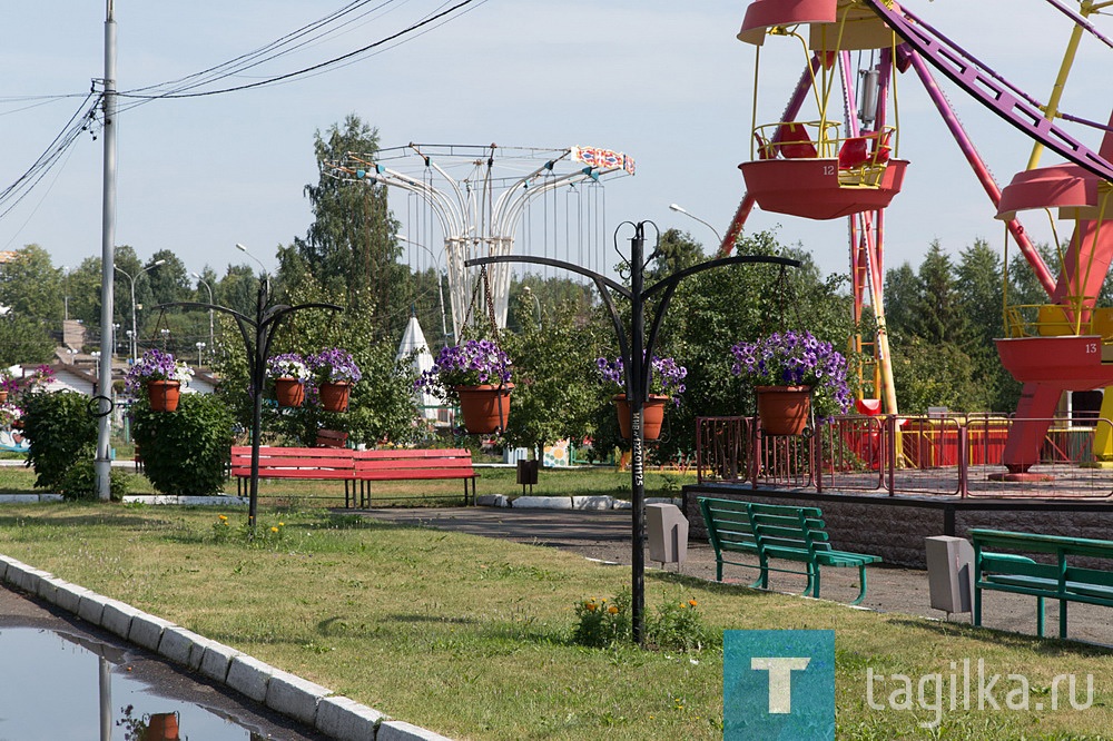 В парке культуры и отдыха им. А.П. Бондина заработали аттракционы