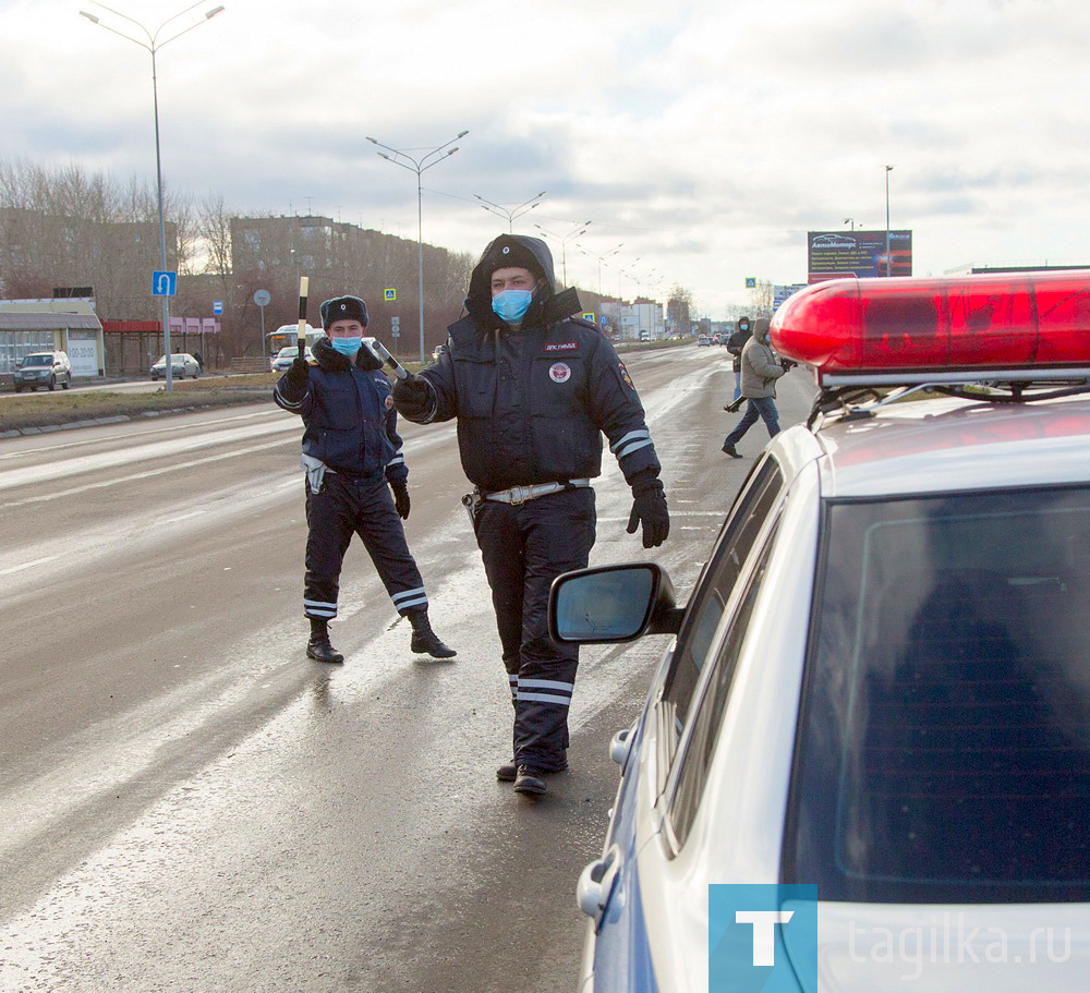 В Нижнем Тагиле началась проверка соблюдения масочного режима в общественном транспорте