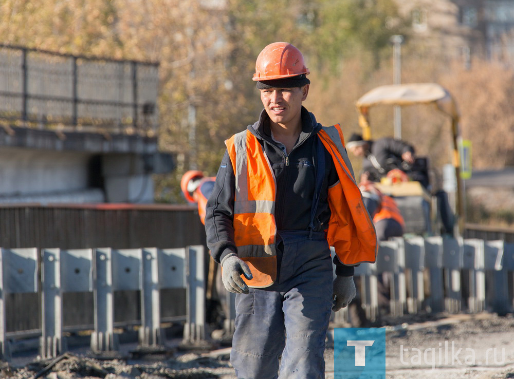 Движение по мосту на улице Красноармейской в Нижнем Тагиле откроют в конце октября