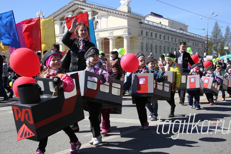 День Победы! Праздничная демонстрация. Продолжение.