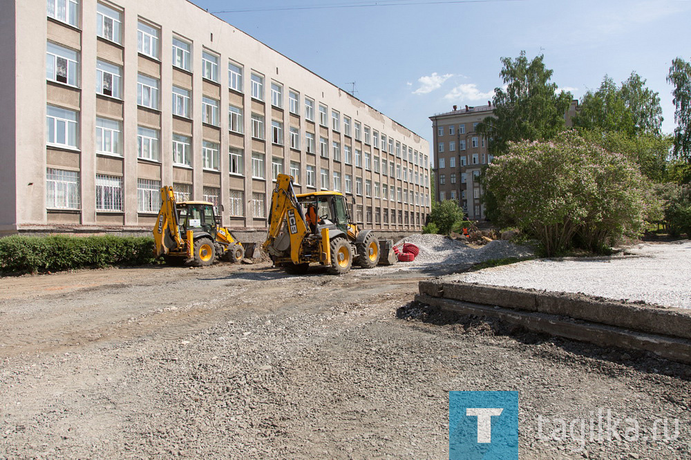 «Аллея Рандеву»