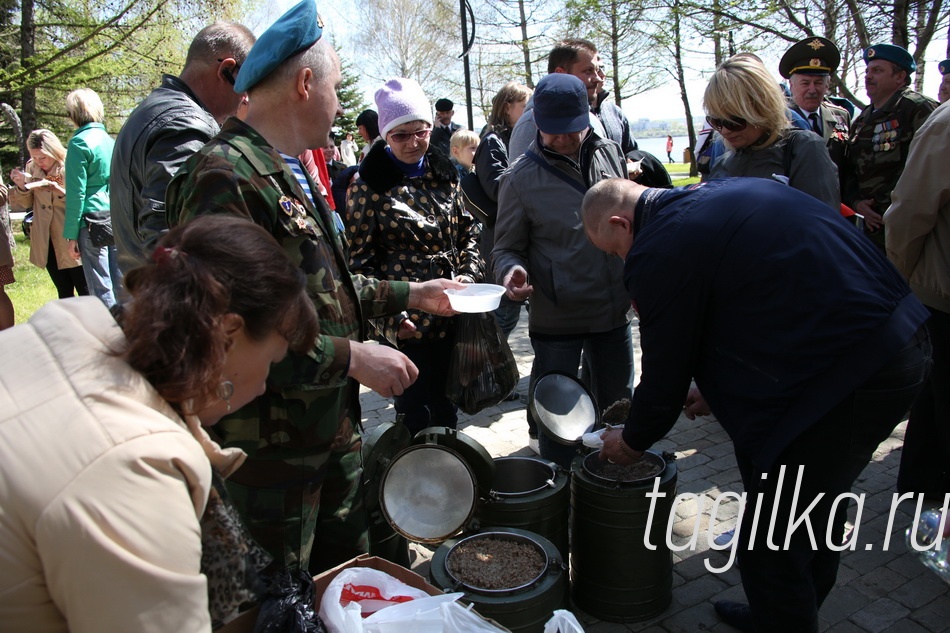 День Победы! У памятника тагильчанам, погибшим в локальных войнах планеты.