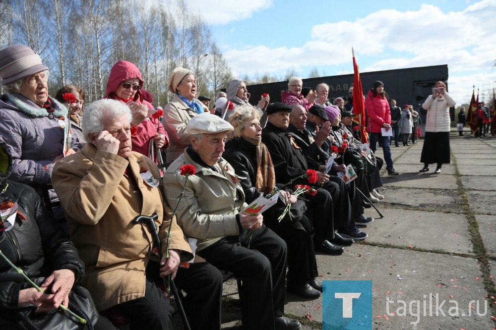 Металлурги отмечают 72 годовщину Великой Победы!