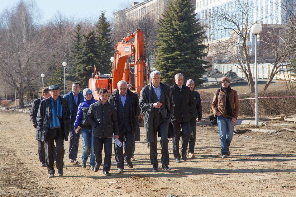 Реконструкция набережной. Проверка хода работ.