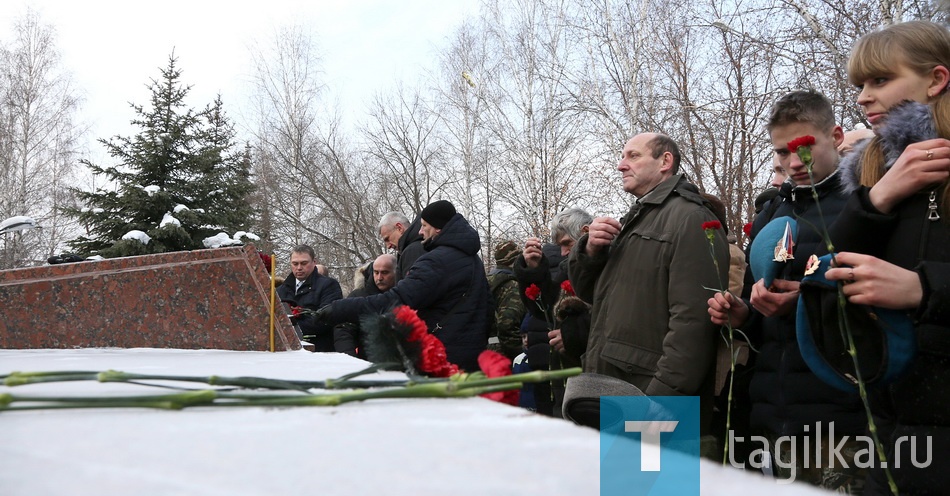 Митинг, посвященный 28-й годовщине вывода советских войск из Афганистана