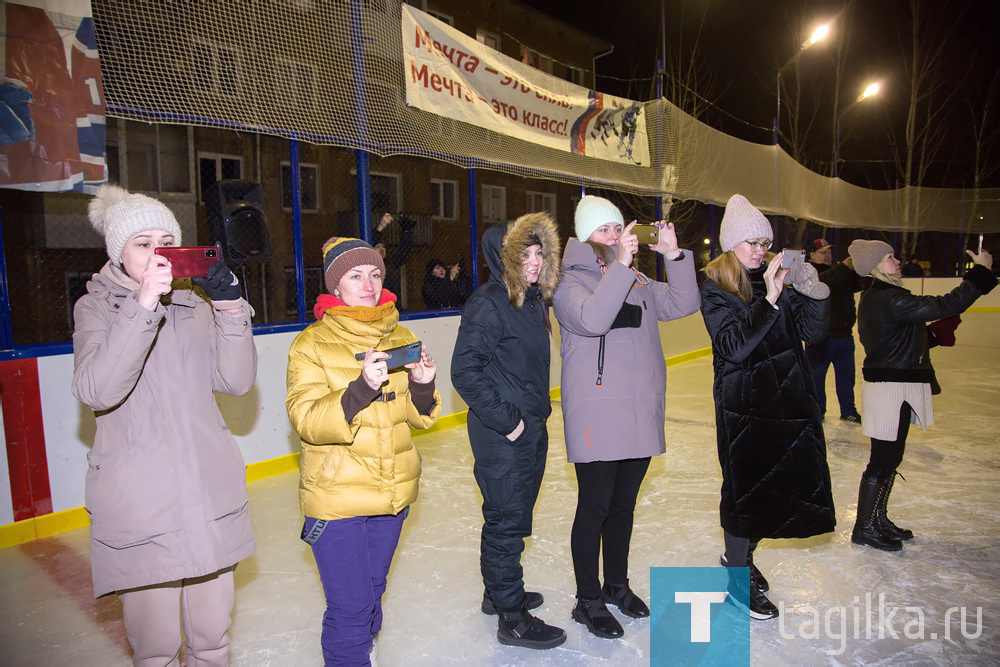 Завершилась реконструкция корта ХК «Мечта»