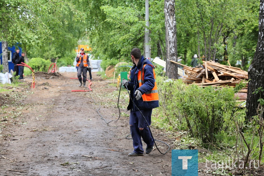 Журналисты региональных СМИ побывали на главных тагильских стройках