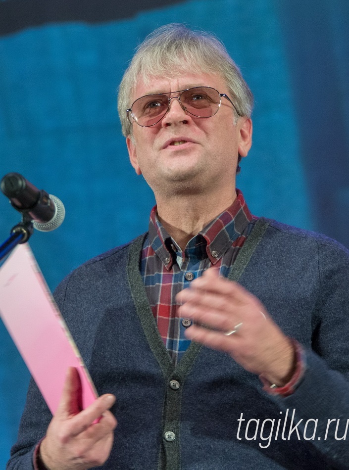 Молодёжный политический театр-студия "ВАМ".