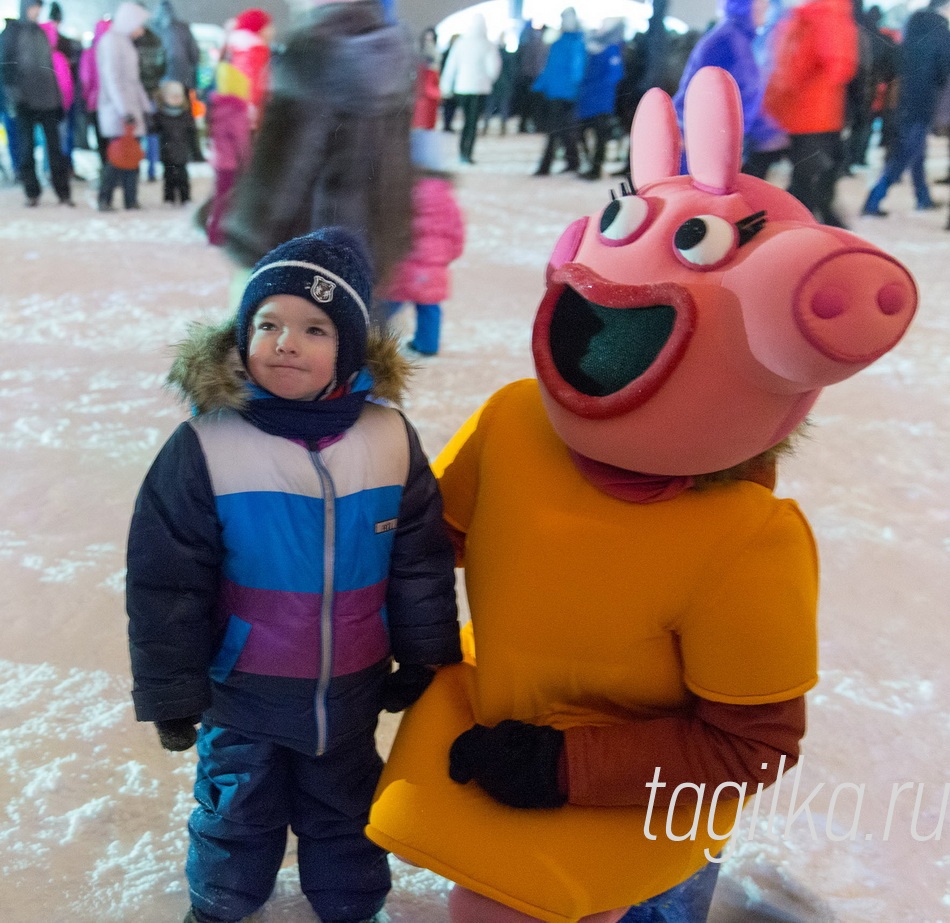 Открытие ледового городка у физкультурно-оздоровительного комплекса «Президентский» на ГГМ ﻿